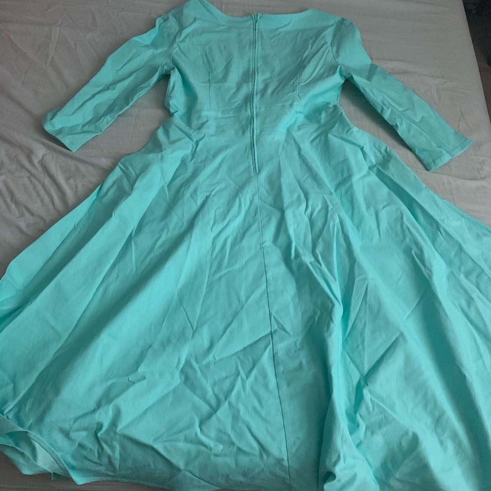 Erin Swing Dress - Picture 3 of 7